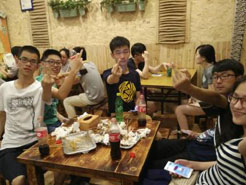 开阳烧烤加盟,学烧烤技术,开烧烤店多少钱疯狂烤翅加盟
